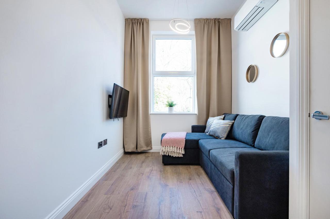 London Paddington Station Apartments Exterior photo
