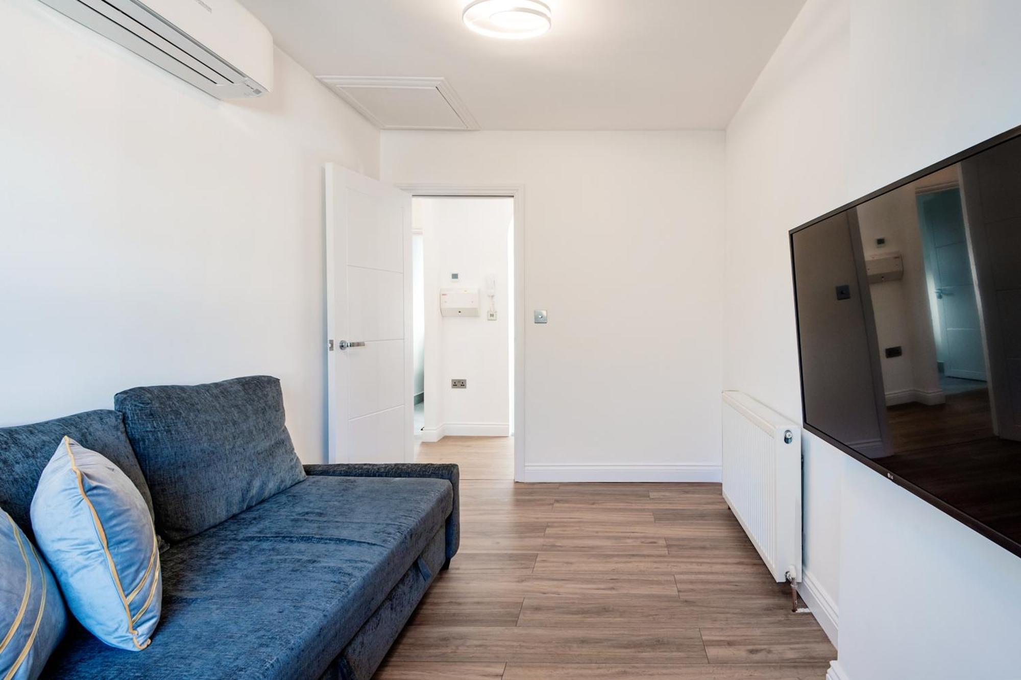 London Paddington Station Apartments Exterior photo
